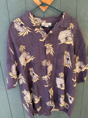 Tommy Bahama Blue Short-Sleeve Camp Shirt with Cream Print Tropical